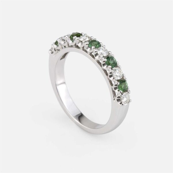Anel em ouro branco e turmalina Africa Green | 11 garras | Forever