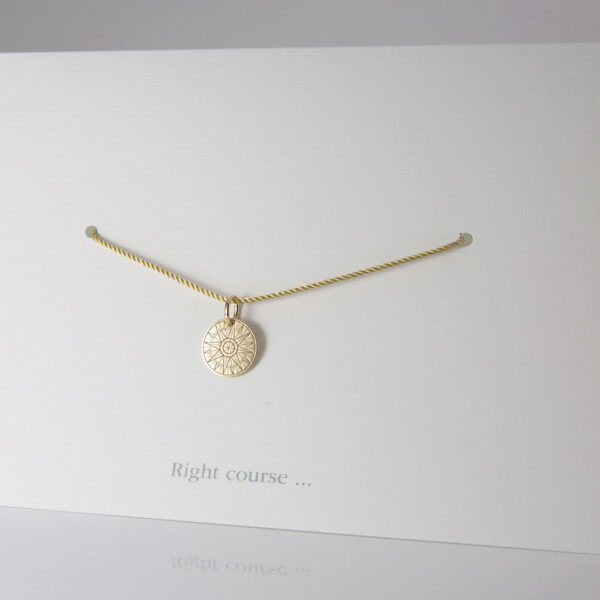 Pendente Right Course em ouro amarelo da coleção gold wish da Leitão & Irmão